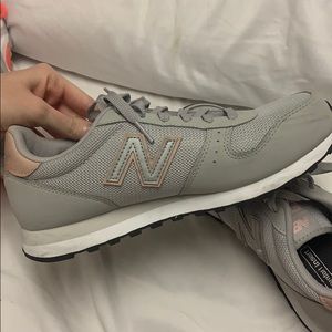 New balance shoes!!! only worn a few times.